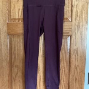Victoria's Secret Deep Burgundy high waisted, cropped leggings Size 4